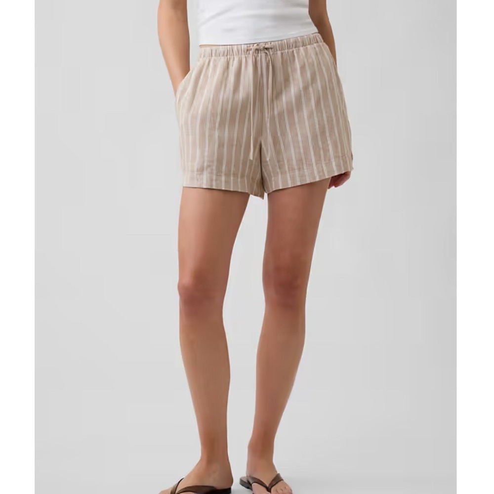 NWT Gap 4" High Rise Pull On Linen Blend Shorts Khaki White Stripe Sz M